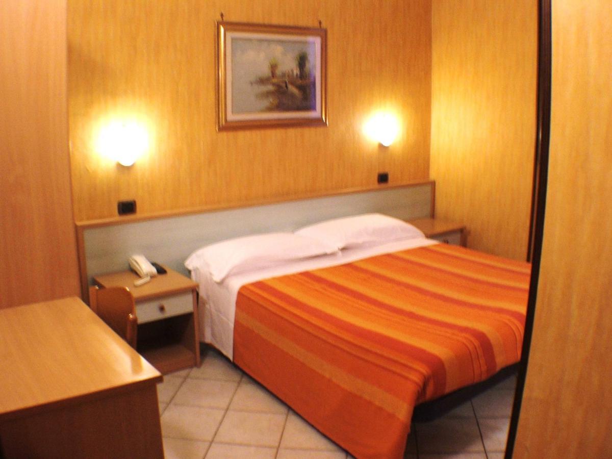 Isolabella Hotel 2*